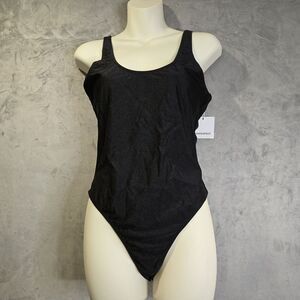 Dixperfect One-piece Swimsuit Size Large Black Scoop Neck Low Back Fully Lined‎